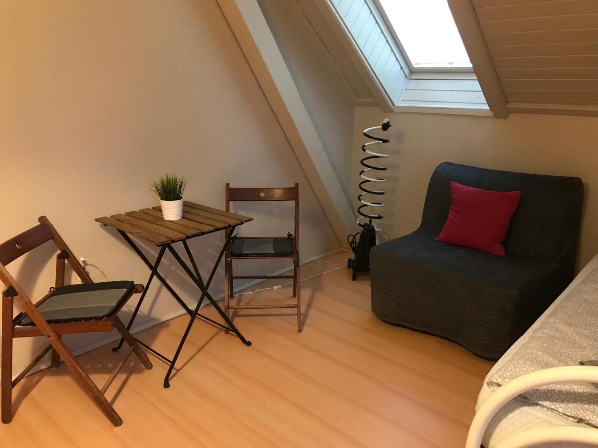 Cosy Rooms On The Lake Near Budapest And The Airport Isaszeg ภายนอก รูปภาพ